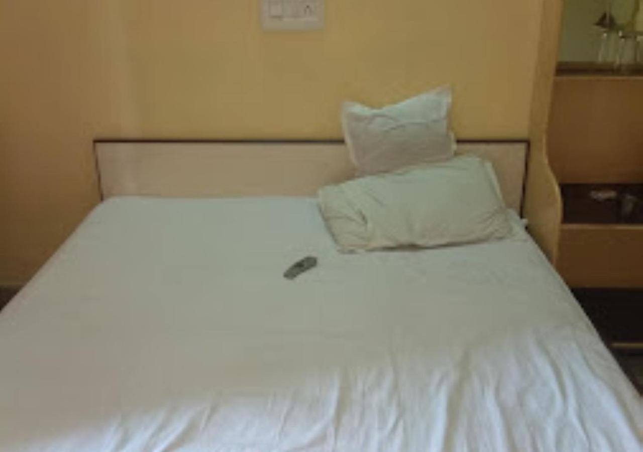 Hotel Basera Odisha Rourkela エクステリア 写真